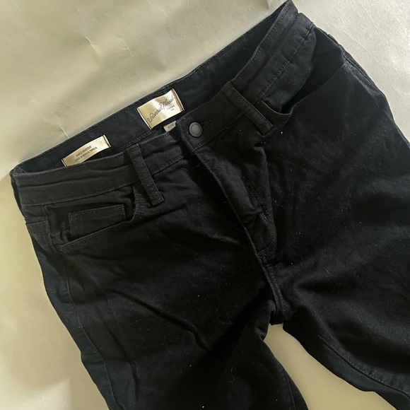 Women’s solid Black Jeans - Picture 2 of 3
